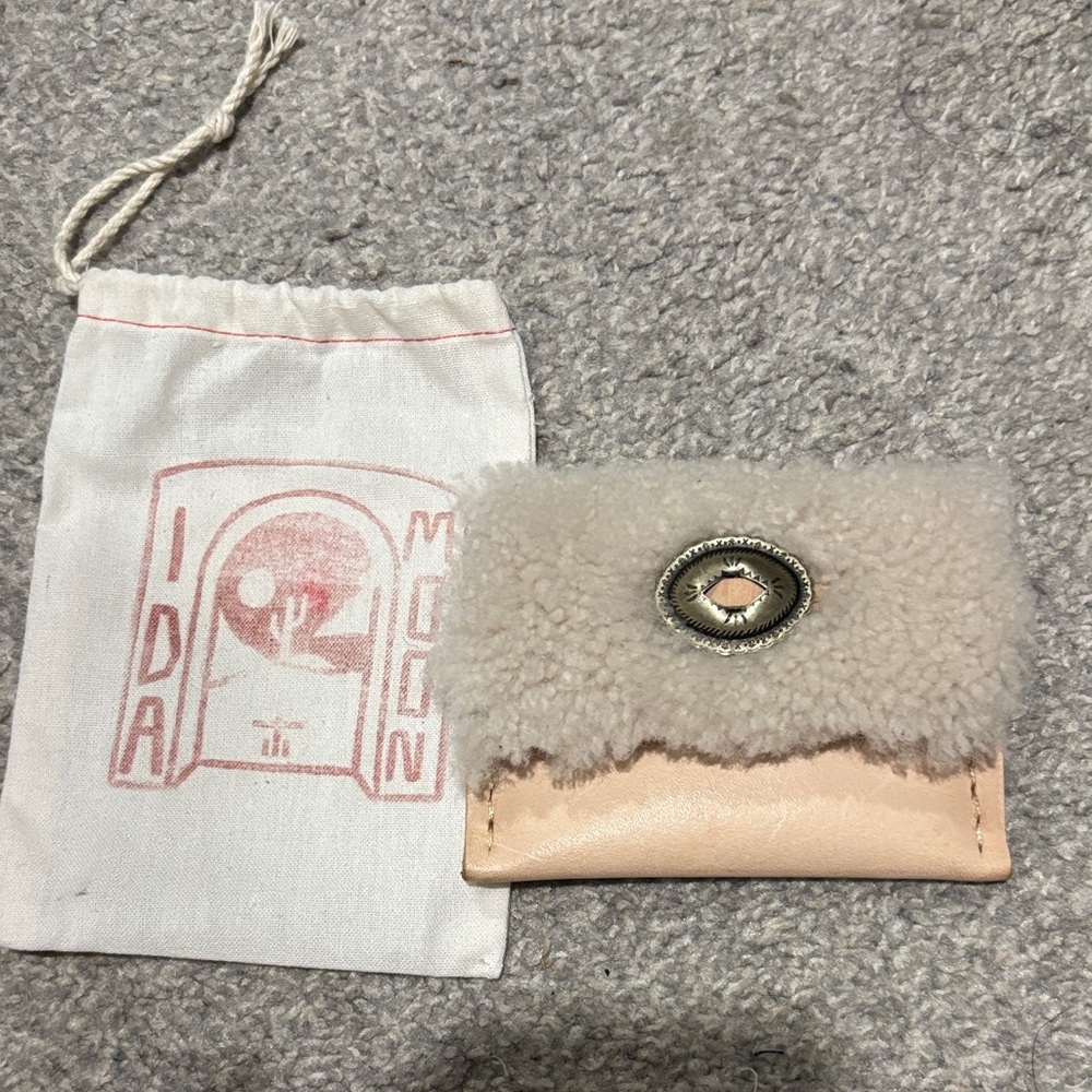 Ida & Moon wallet